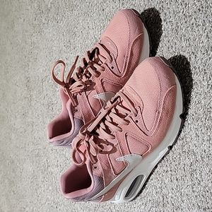 Women's Nike Air Max Running Shoes
